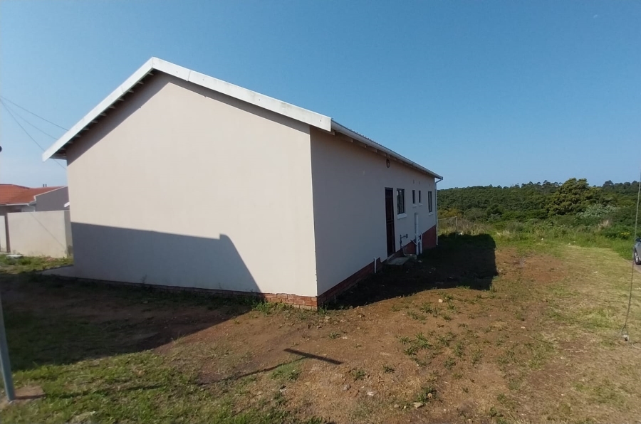 3 Bedroom Property for Sale in Graceland Eastern Cape
